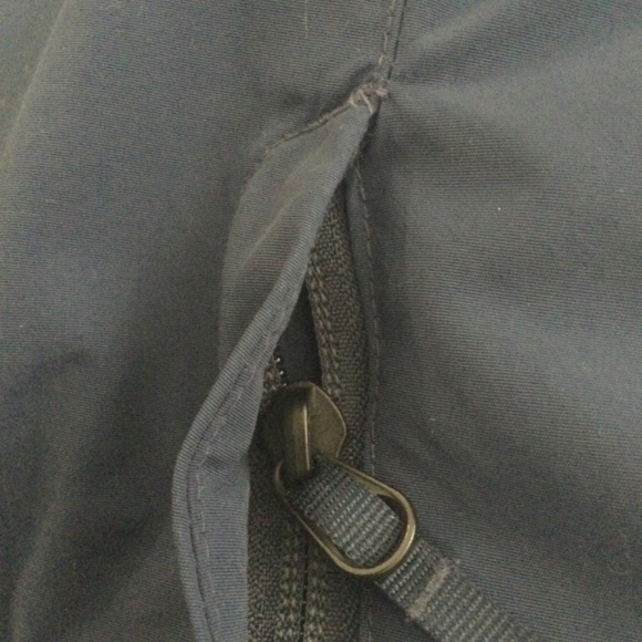 Navy blue girls Burton winter jacket - Picture 5 of 5